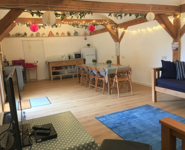 Glamping holidays in North Somerset, South West England - Hedgerow Cottage & Glamping